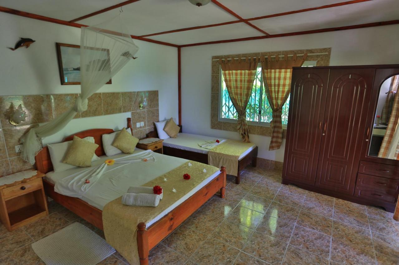 Rising Sun Guesthouse La Digue Cameră foto